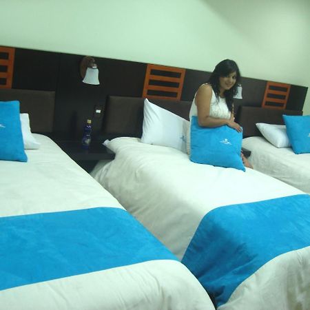Hotel De Las Americas Ambato Buitenkant foto